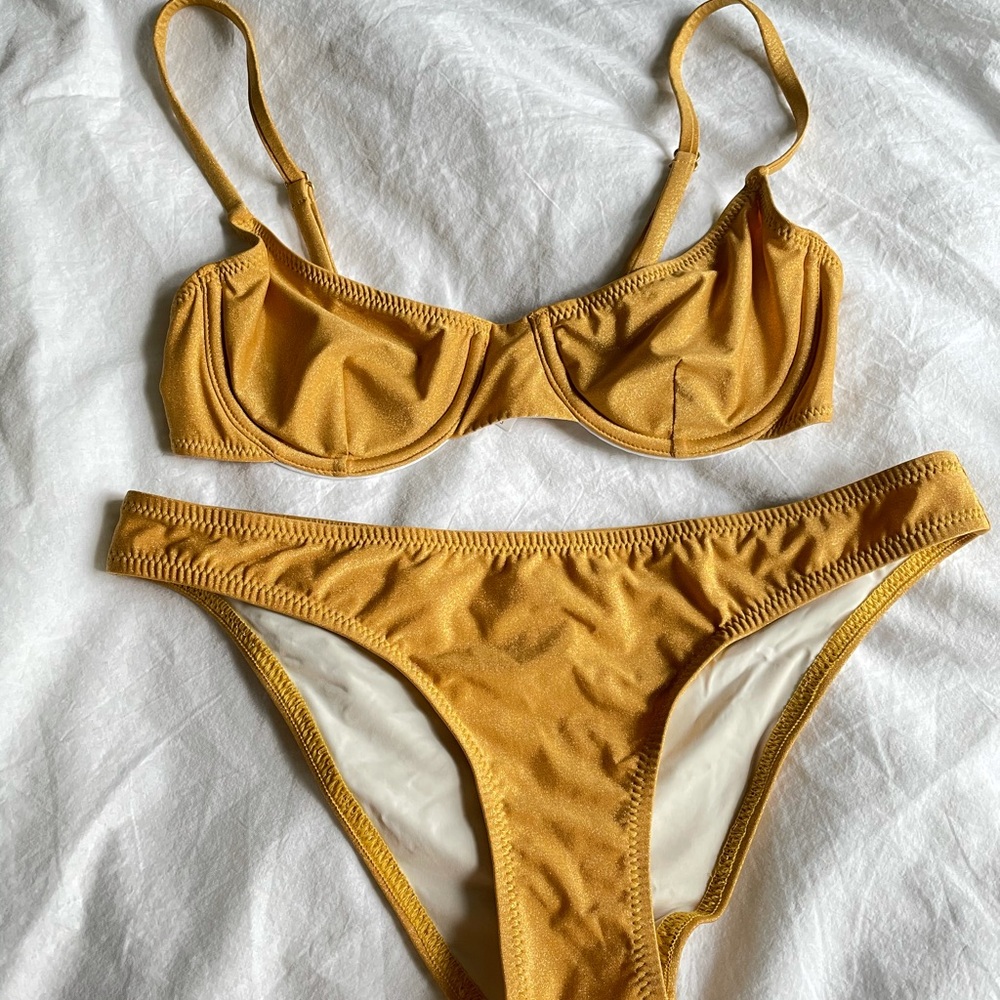 Solid & striped Eva gold glitter bikini
